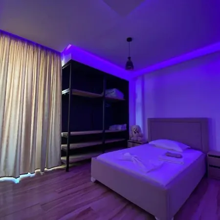 Apartment Flat To Rent In