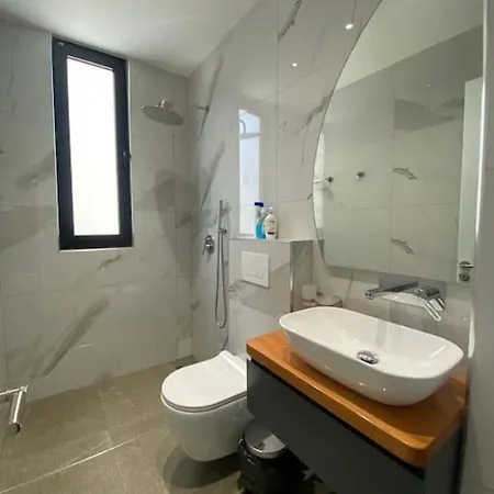Flat To Rent In Apartment Sarande